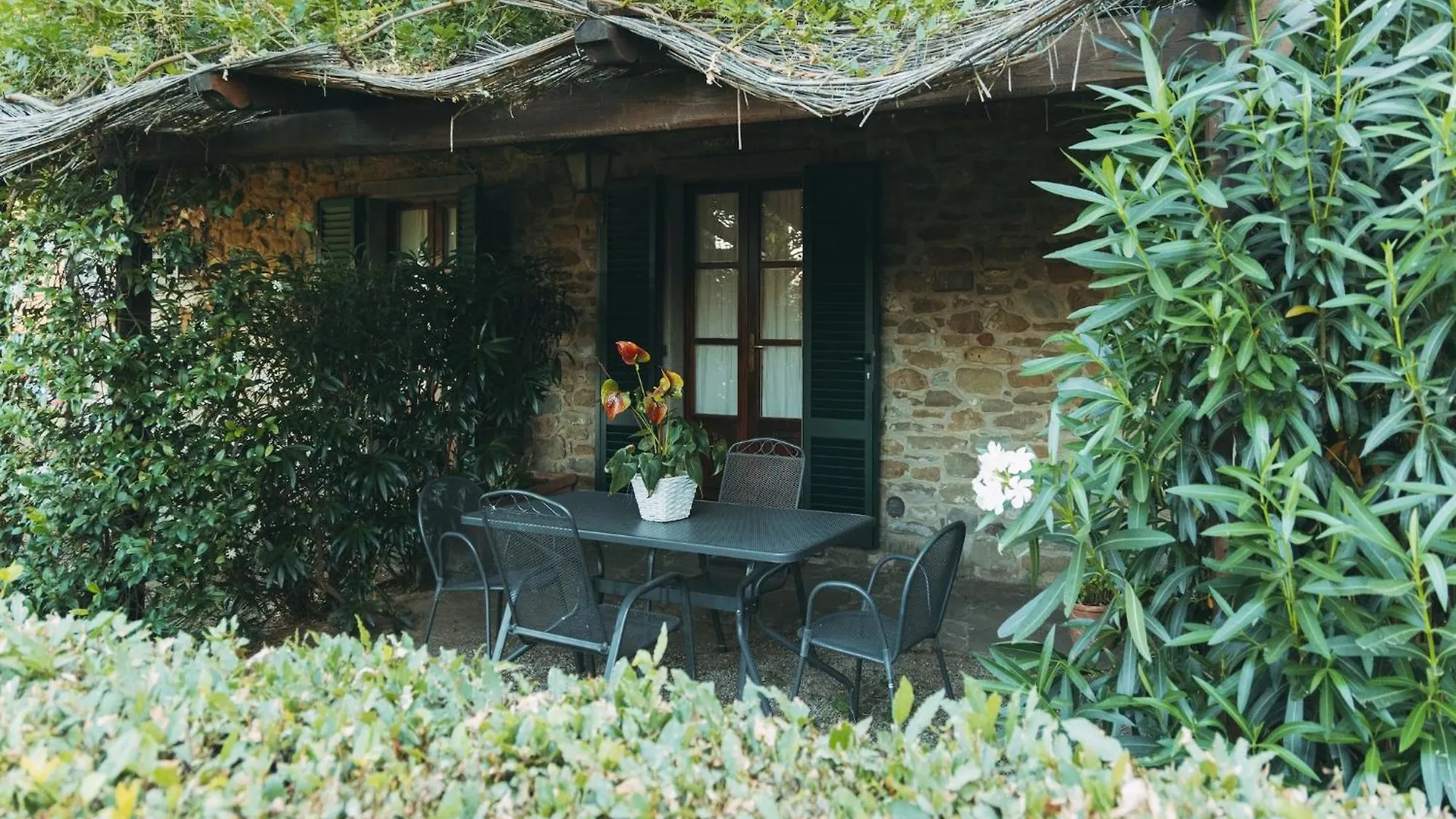 Chalet Beautiful Holiday Home With View Over Cortona In Beautiful Surroundings Italy