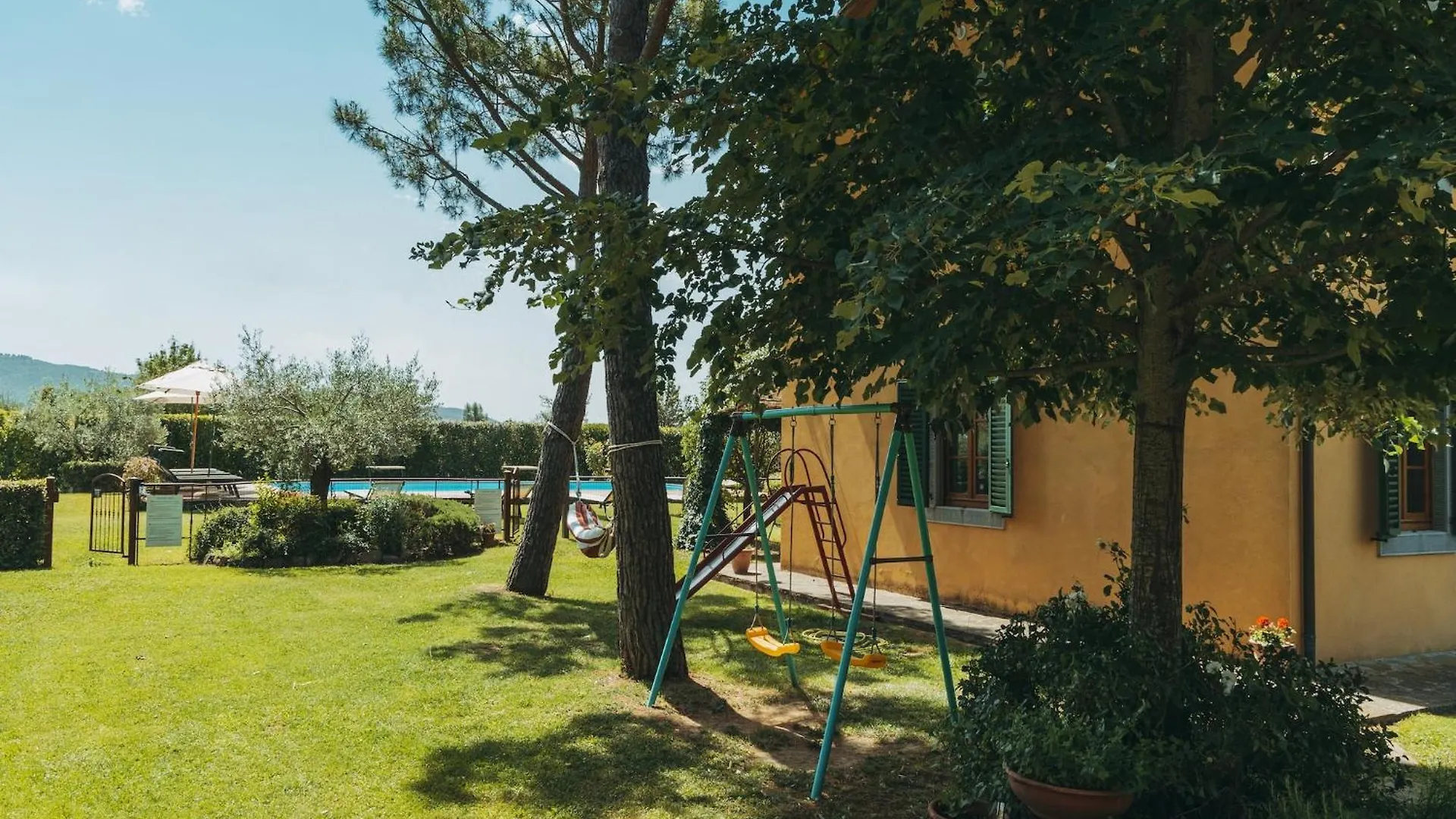 Beautiful Holiday Home With View Over Cortona In Beautiful Surroundings 0*,  Italy