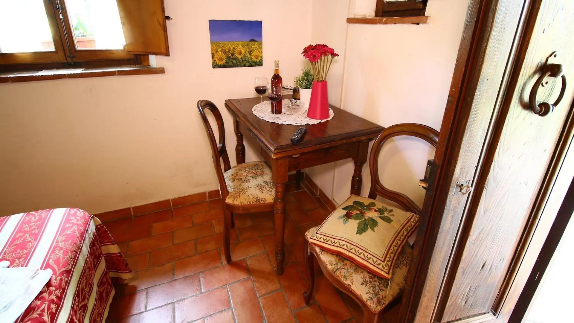 Beautiful Holiday Home With View Over Cortona In Beautiful Surroundings